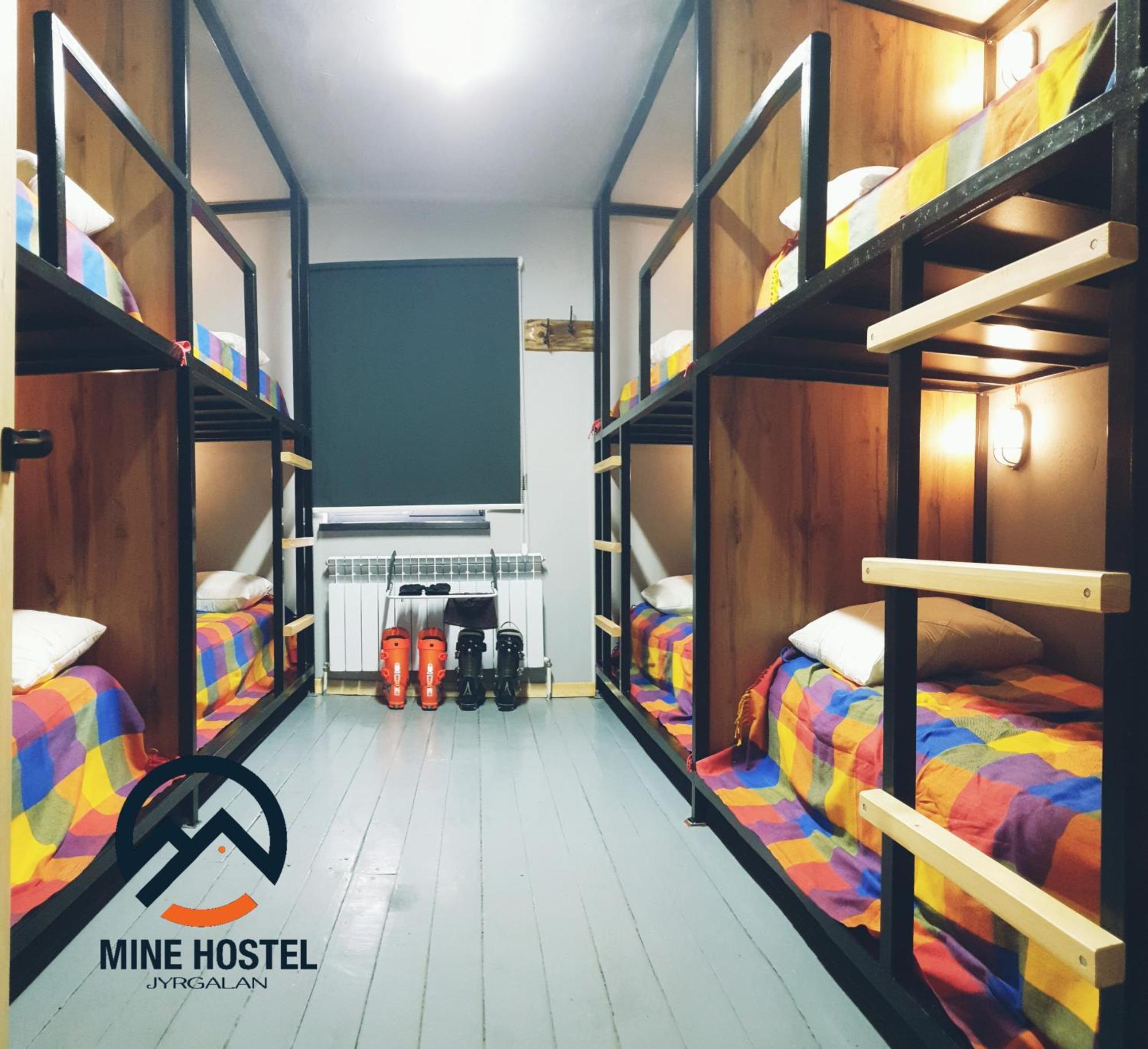 Mine Hostel Dzhergalan Jyrgalan المظهر الخارجي الصورة