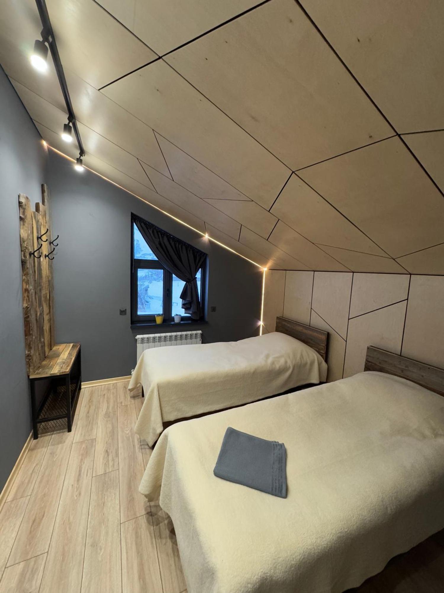 Mine Hostel Dzhergalan Jyrgalan المظهر الخارجي الصورة